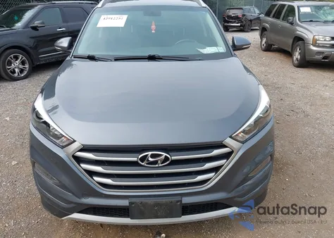 2017 Hyundai Tucson Sport из США, поврежденный, VIN KM8J3CA25HU340886